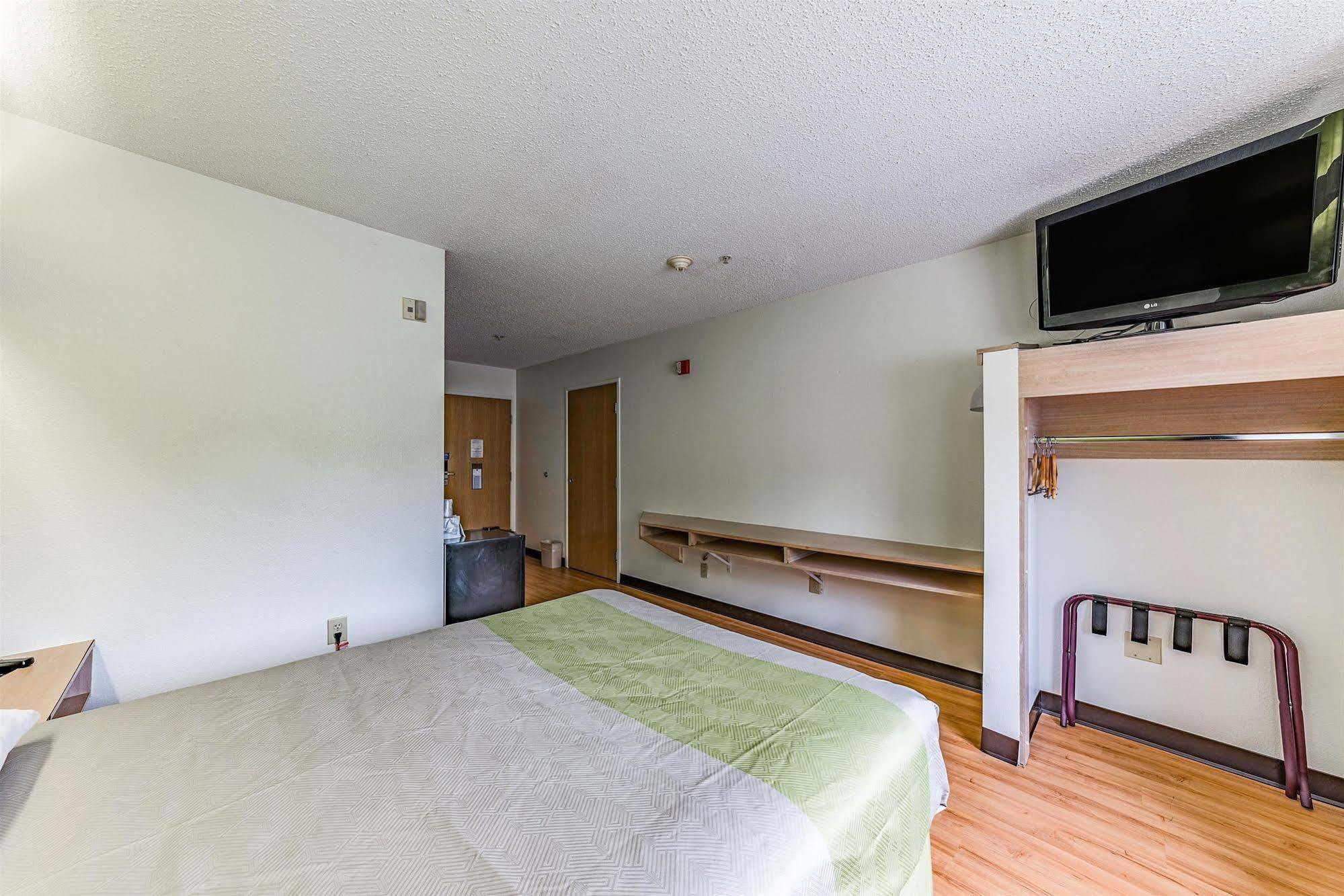 Motel 6-Charlotte, Nc - University 外观 照片